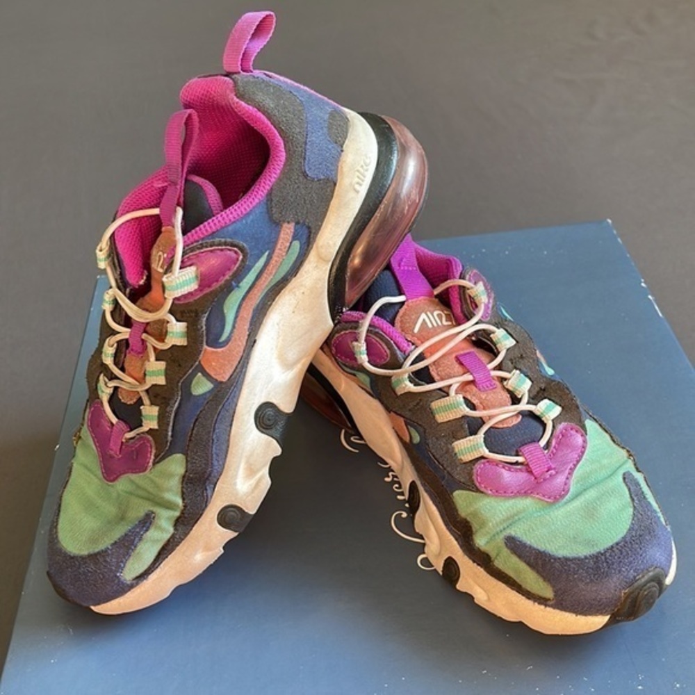 Nike Air Max 270 React. Kids size 1